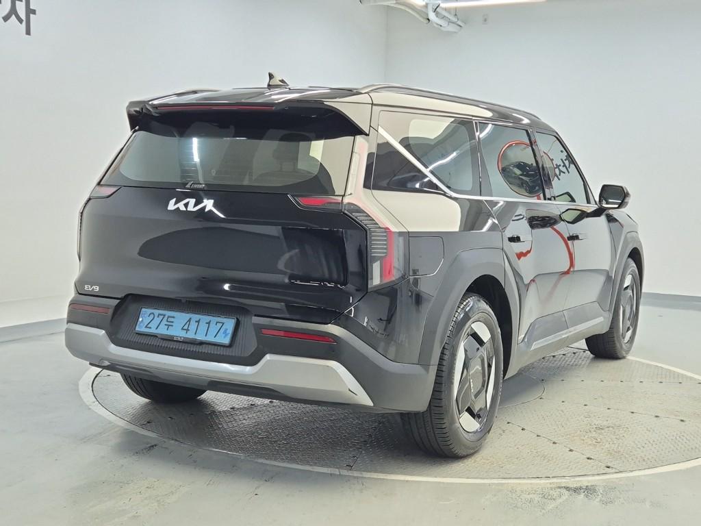 2024 KIA EV9 