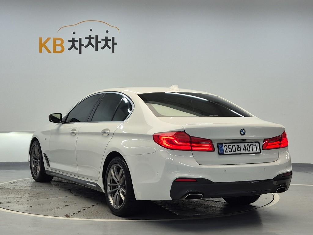 2018 BMW 5 SERIES (7Gen) 