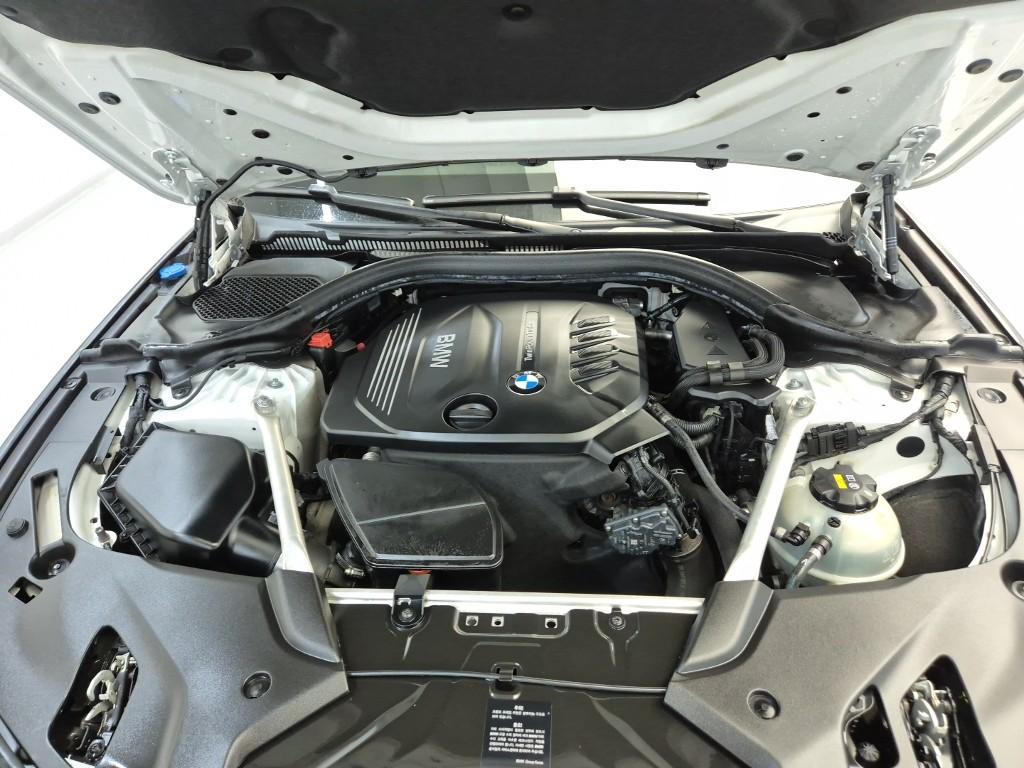 2018 BMW 5 SERIES (7Gen) 