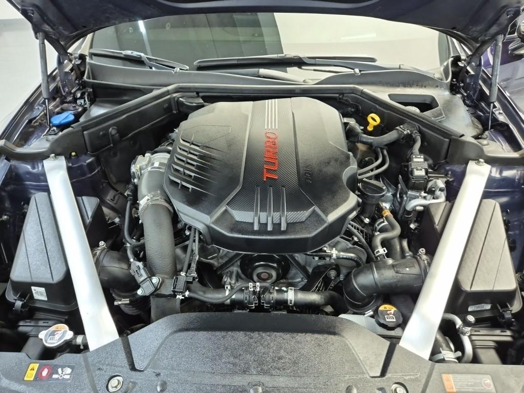 2021 KIA STINGER Meister 