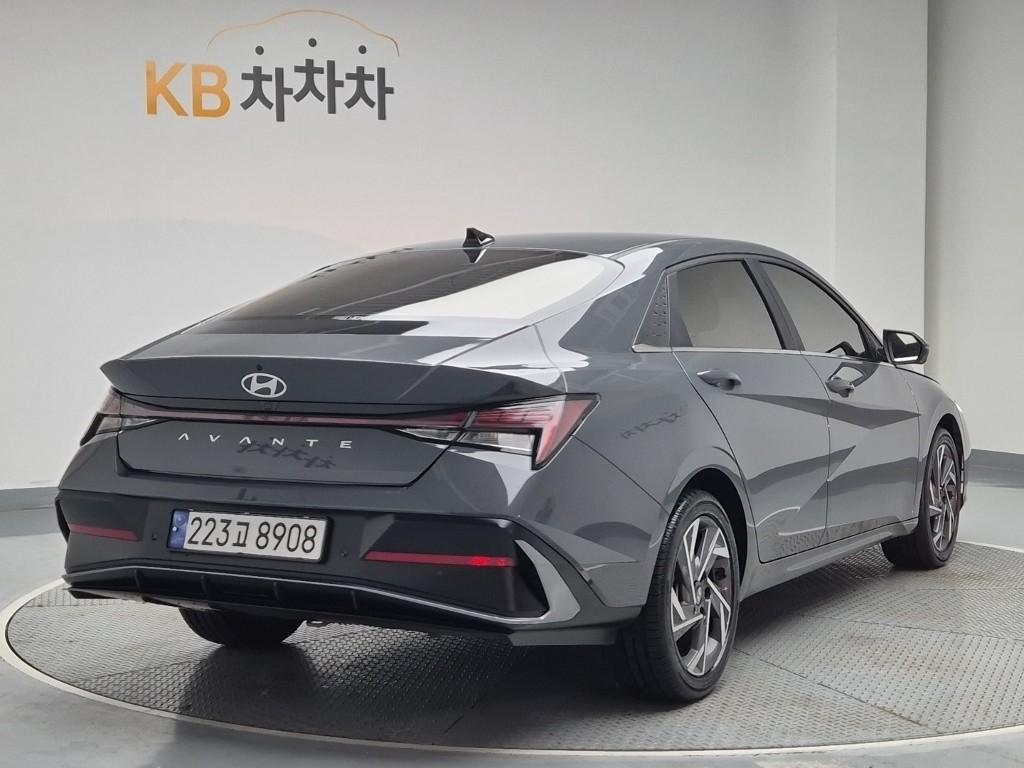 2024 HYUNDAI AVANTE (CN7) 