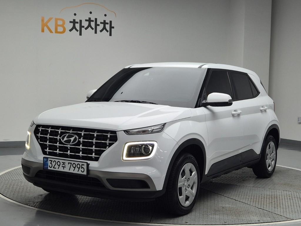 2021 HYUNDAI VENUE 