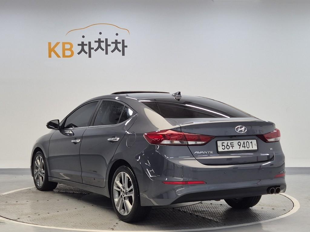 2018 HYUNDAI AVANTE AD 