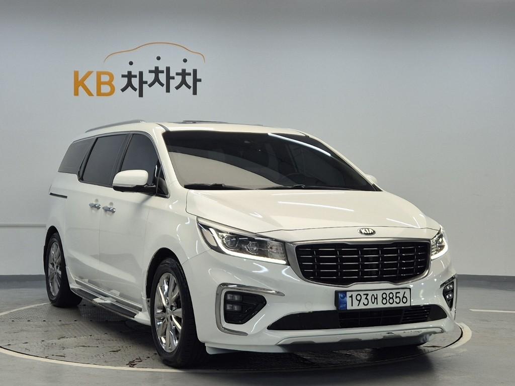 2019 KIA THE NEW CARNIVAL 