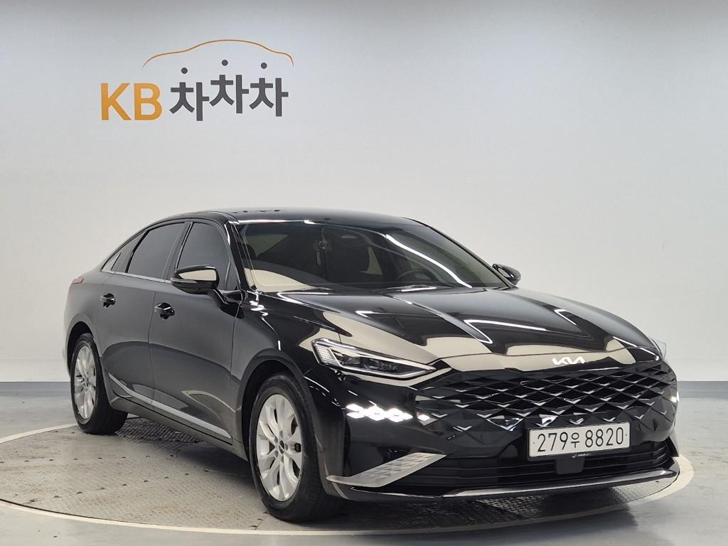 2022 KIA K8 