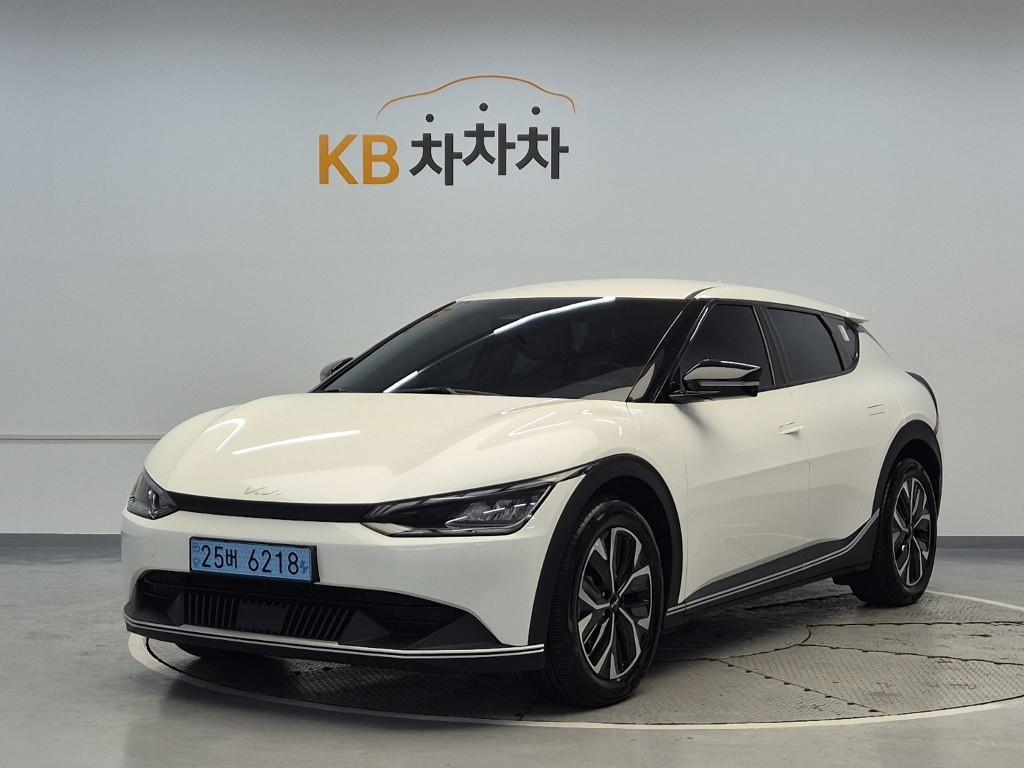 2022 KIA EV6 