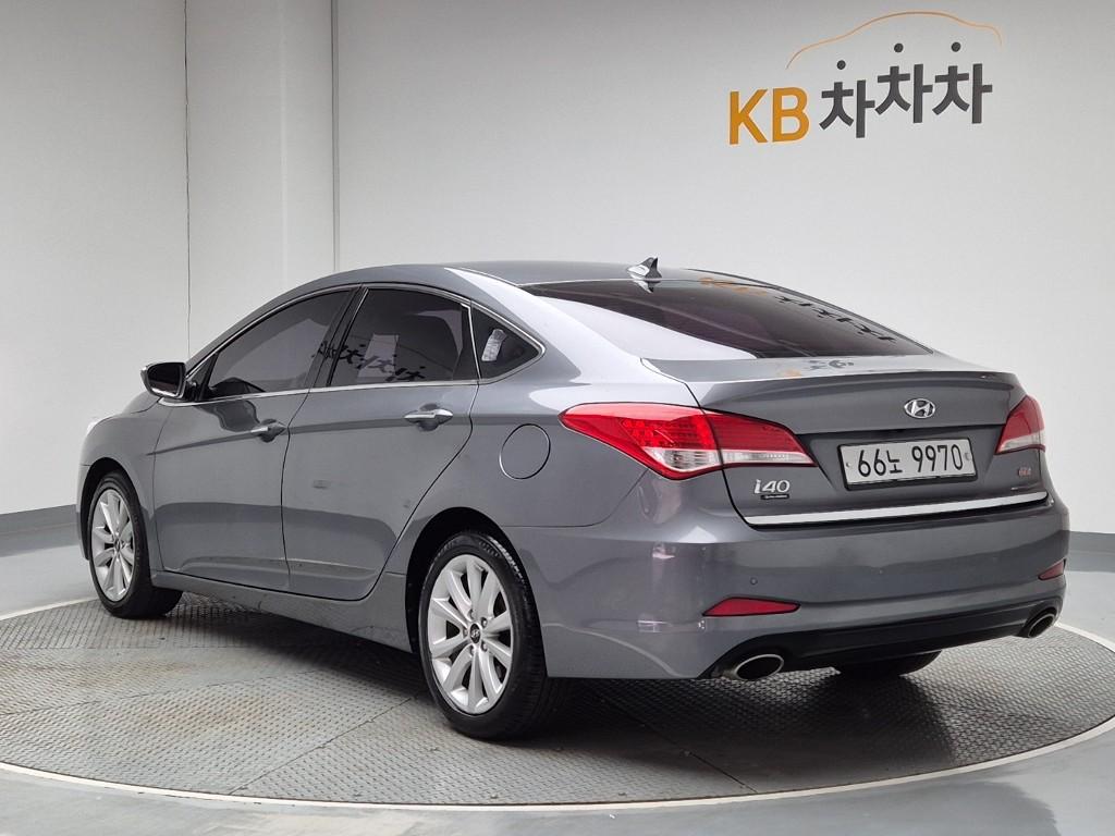 2012 HYUNDAI i40 