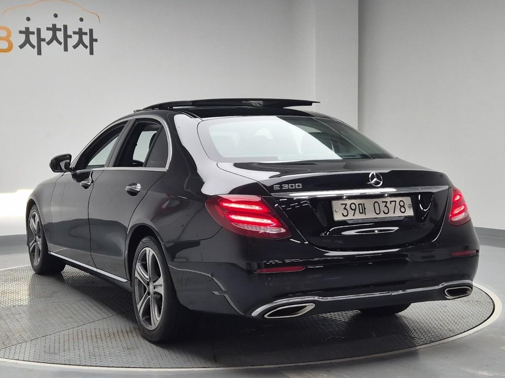 2017 BENZ E CLASS (5Gen) 