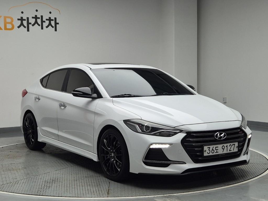 2018 HYUNDAI AVANTE AD 