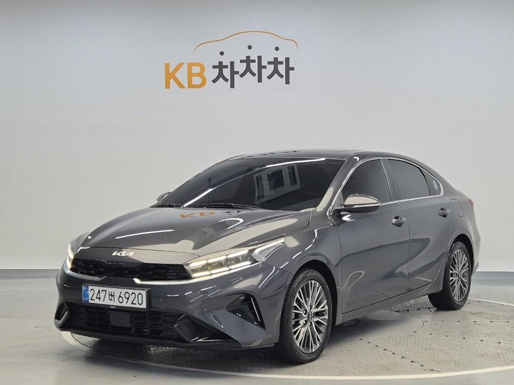 2022 KIA THE NEW K3 