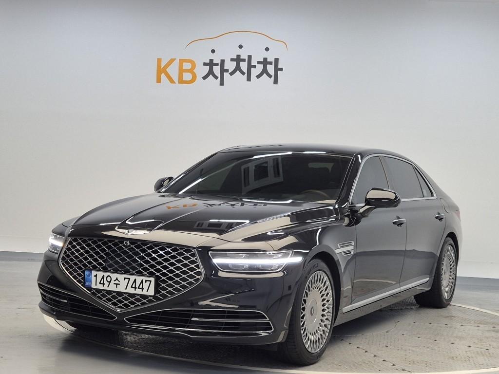 2019 GENESIS G90 