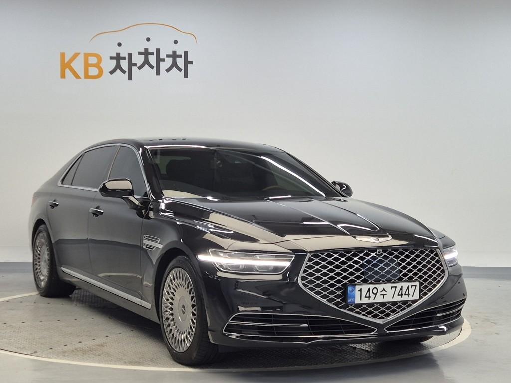 2019 GENESIS G90 