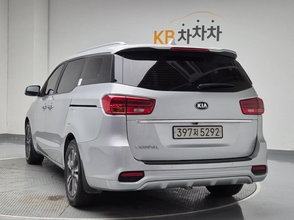 2019 KIA THE NEW CARNIVAL 