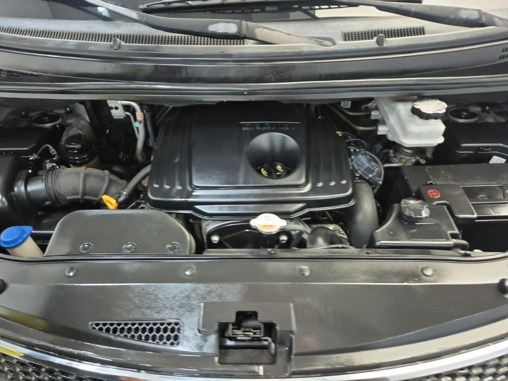 2015 HYUNDAI GRAND STAREX 