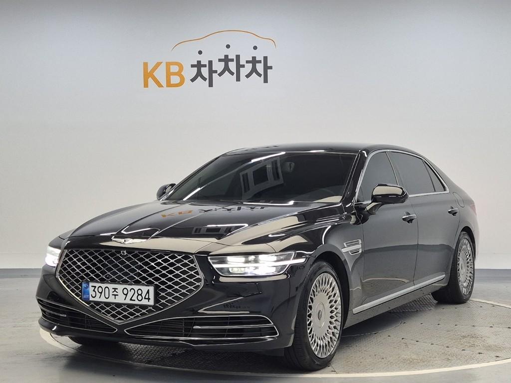 2021 GENESIS G90 