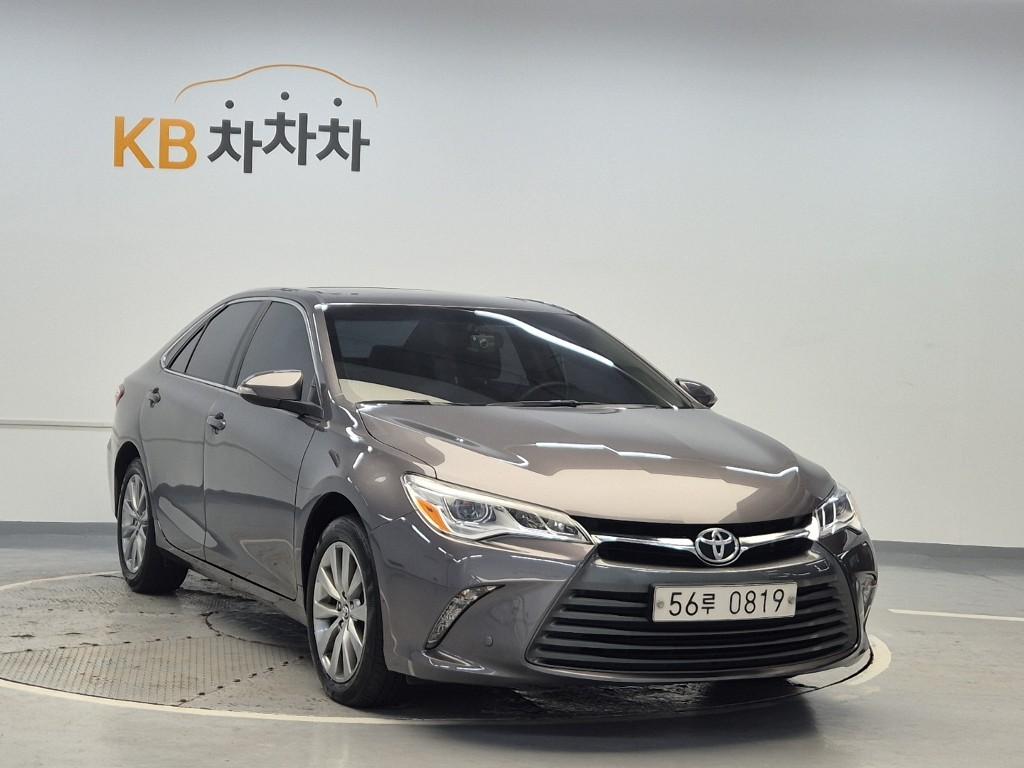2015 TOYOTA CAMRY 