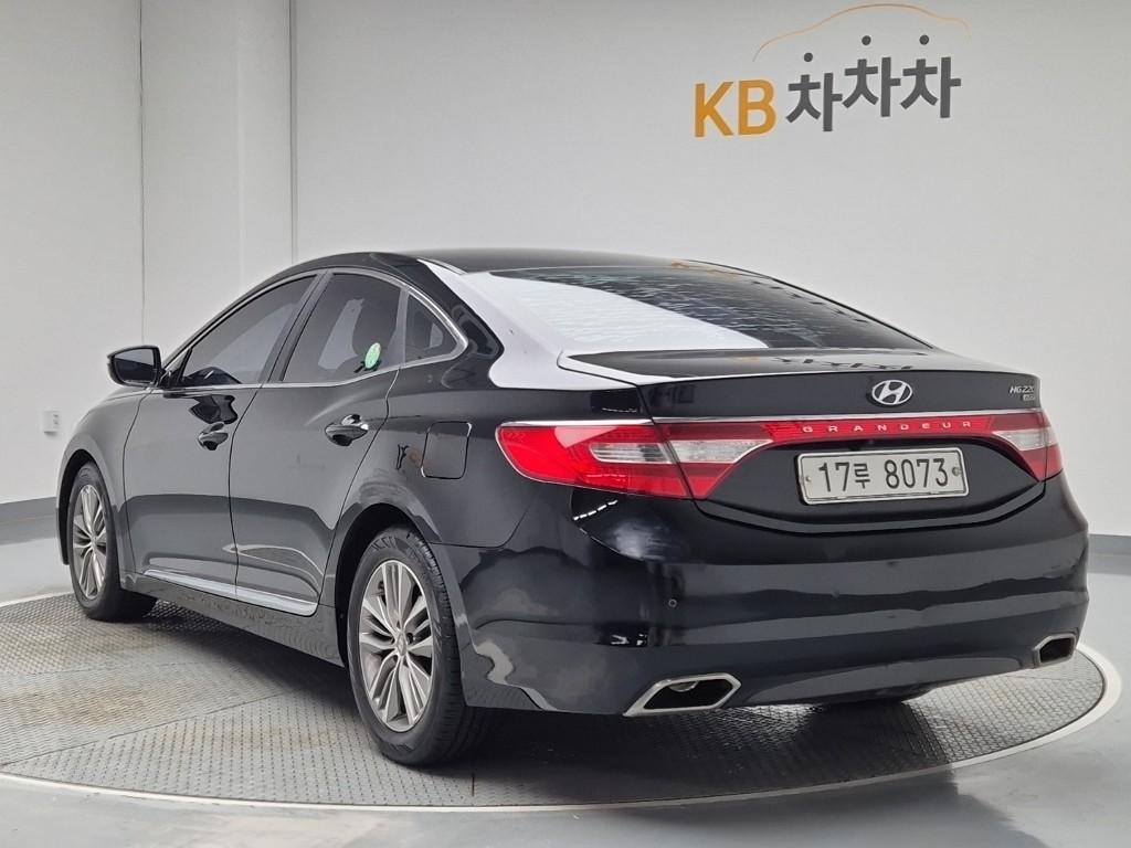 2016 HYUNDAI GRANDEUR HG 
