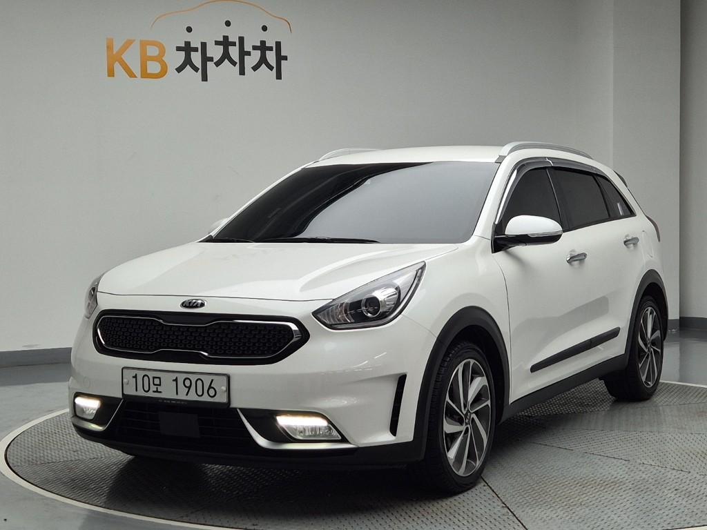 2018 KIA NIRO 
