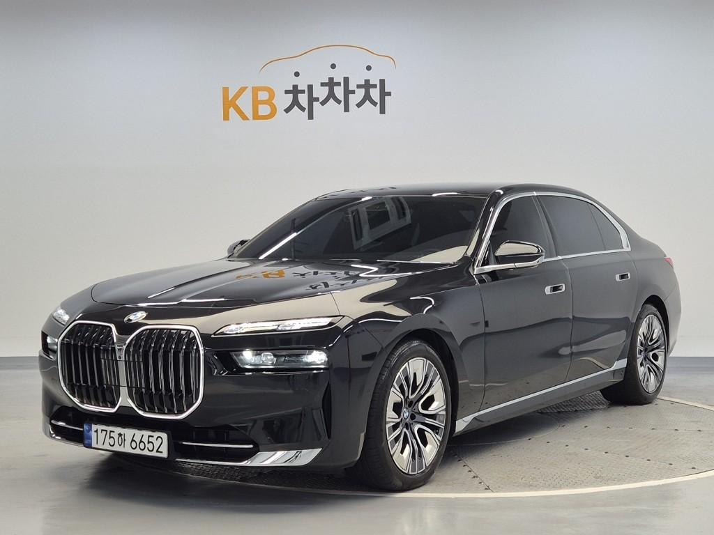2023 BMW 7 SERIES (7Gen) 