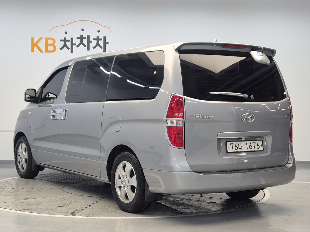 2019 HYUNDAI THE NEW GRAND STAREX 