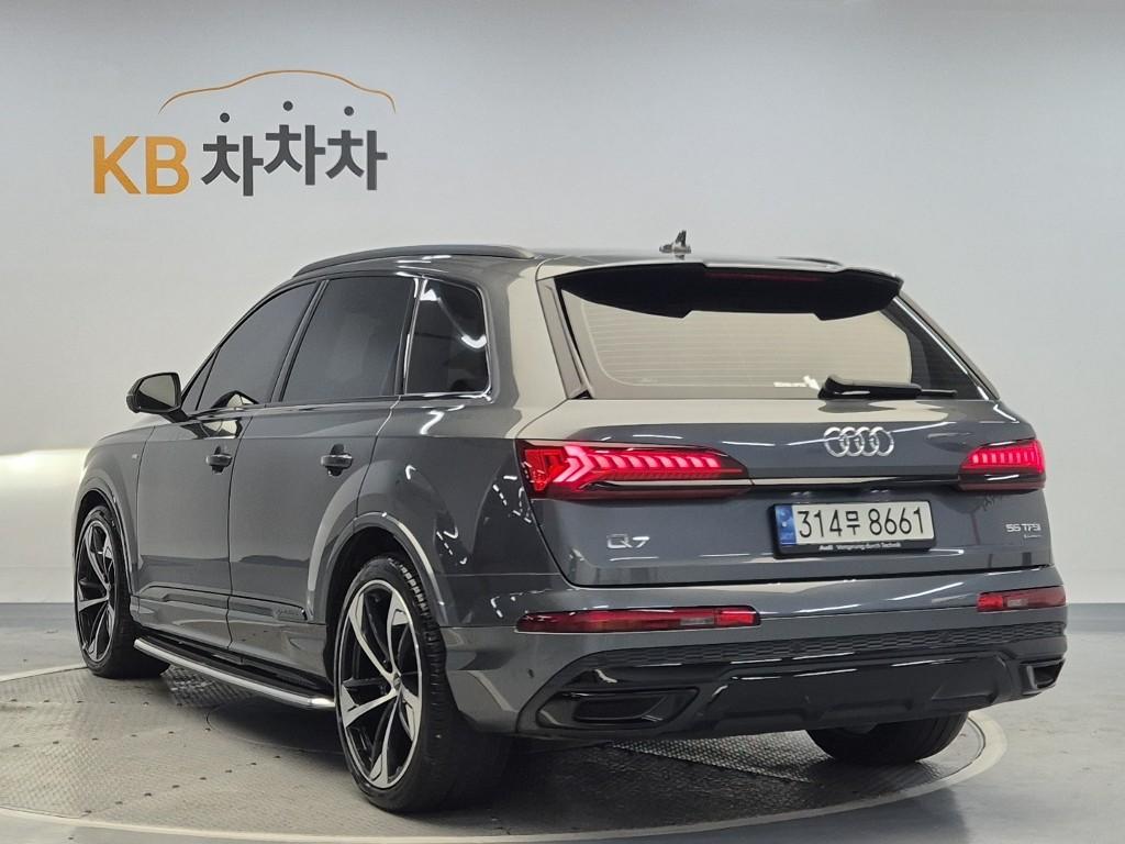 2022 AUDI Q7 (2Gen) 
