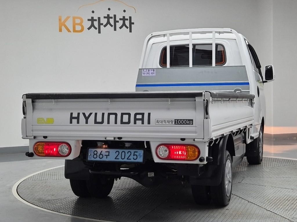 2023 HYUNDAI PORTER II ELECTRIC 