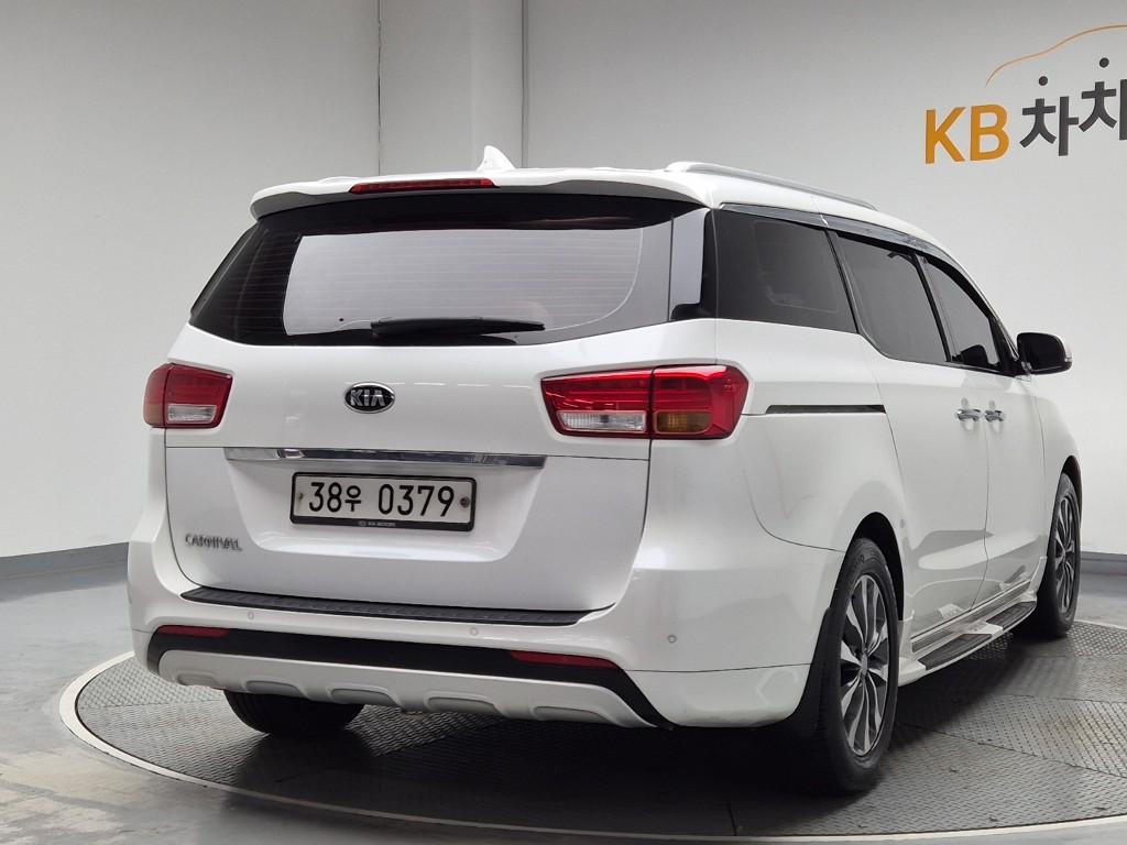 2017 KIA ALL NEW CARNIVAL 