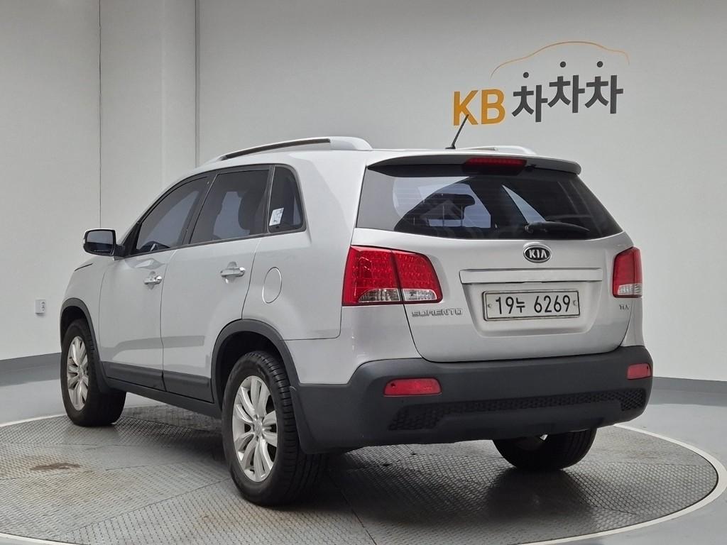 2010 KIA SORENTO R 