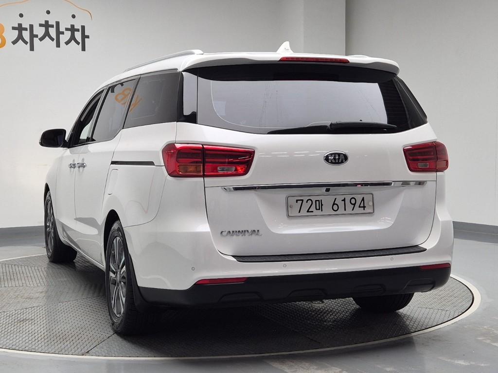 2019 KIA THE NEW CARNIVAL 