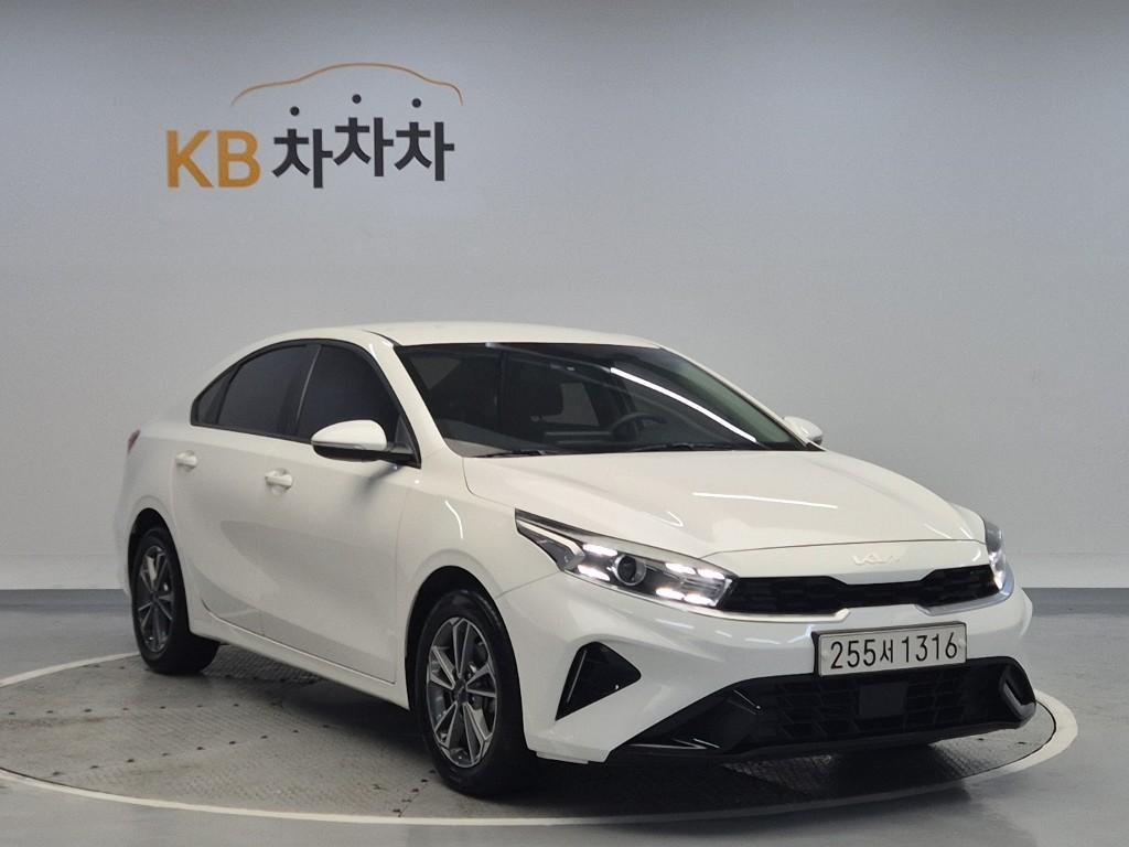 2022 KIA THE NEW K3 