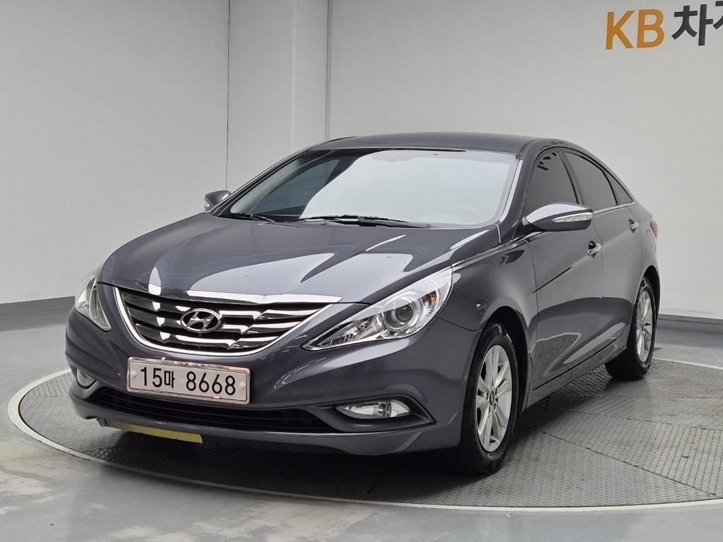2010 HYUNDAI SONATA (YF) 