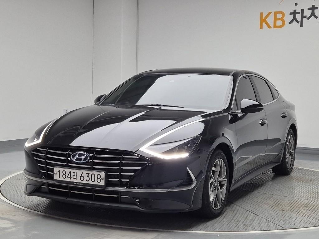 2020 HYUNDAI SONATA (DN8) 