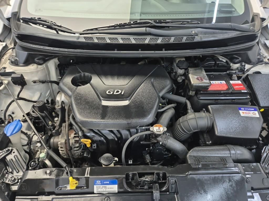 2014 HYUNDAI AVANTE MD 