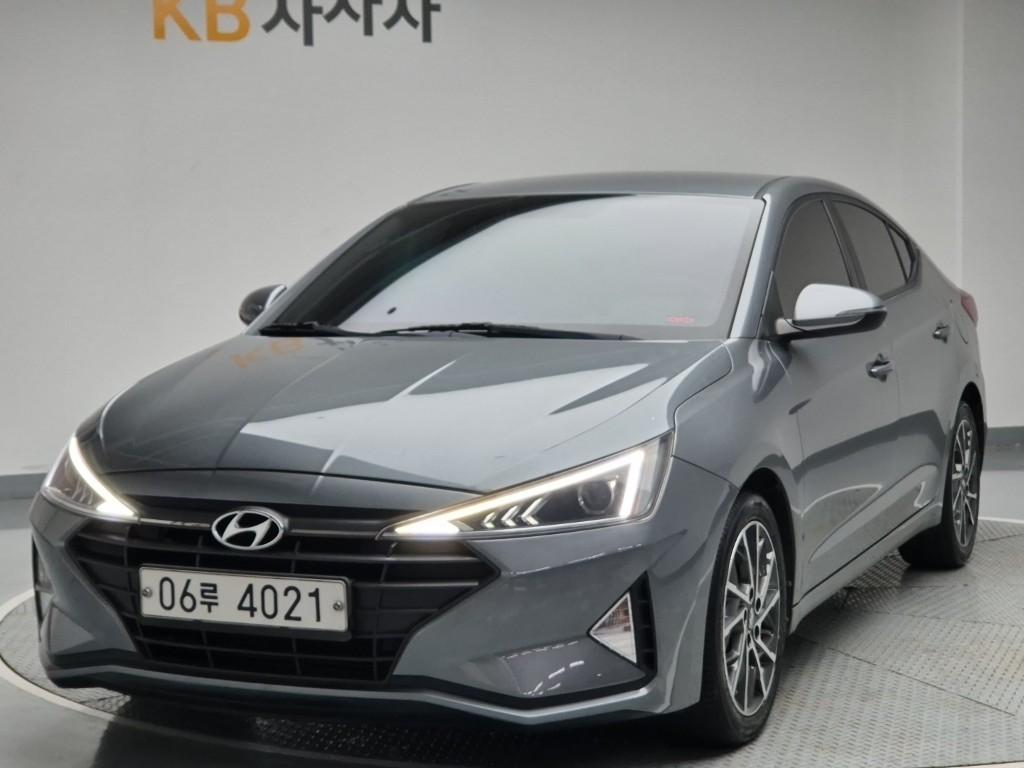 2019 HYUNDAI THE NEW AVANTE AD 