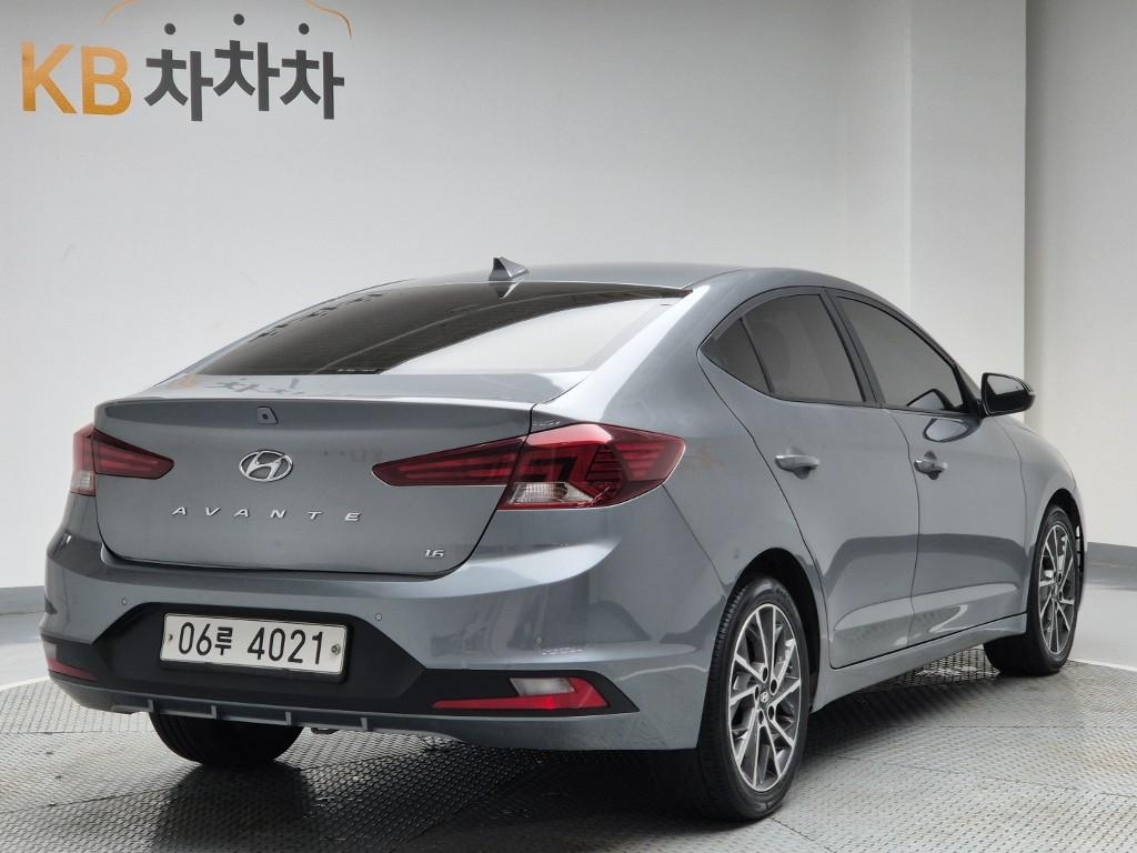 2019 HYUNDAI THE NEW AVANTE AD 