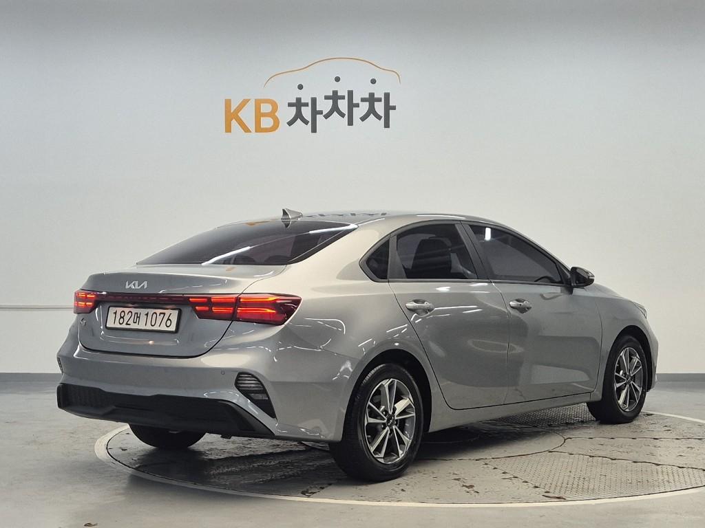 2022 KIA THE NEW K3 