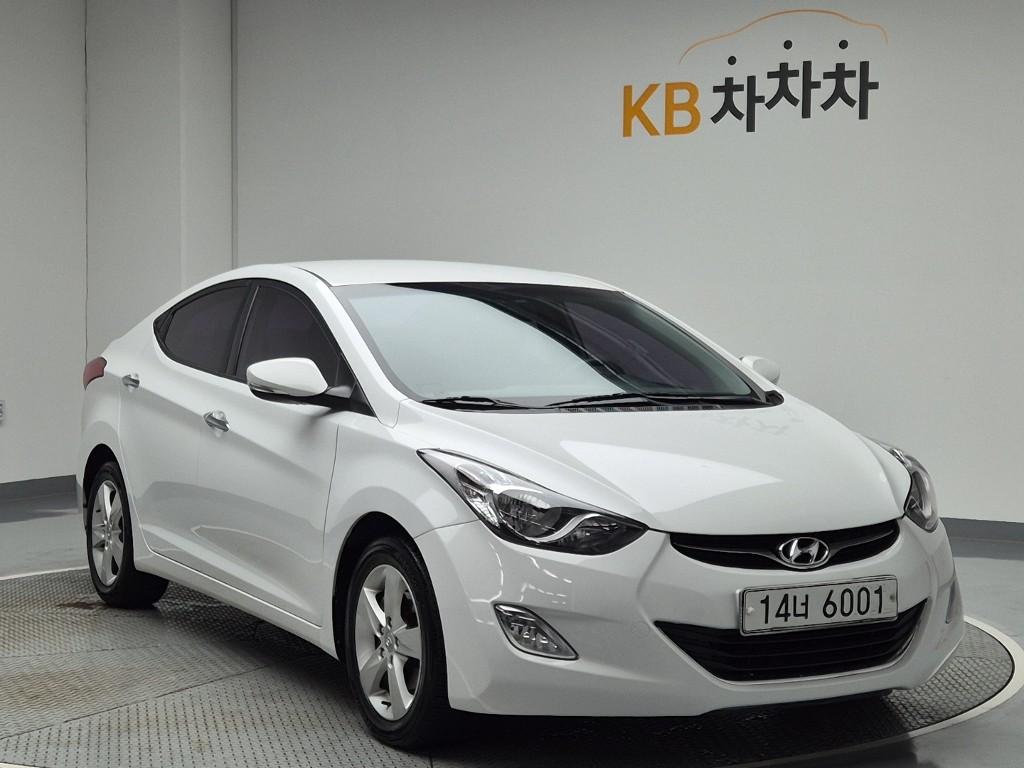 2012 HYUNDAI AVANTE MD 