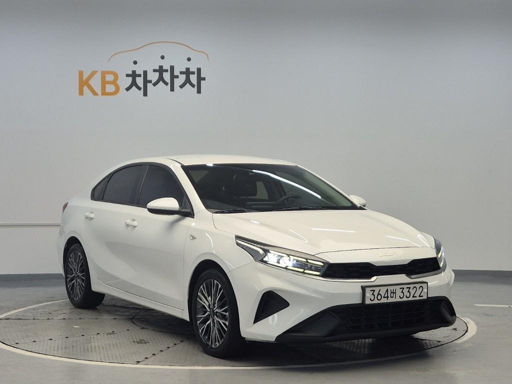 2022 KIA THE NEW K3 