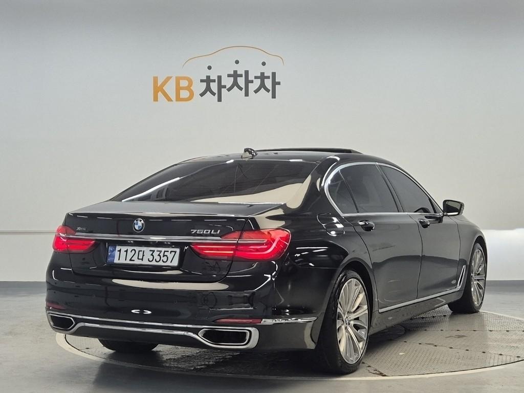 2016 BMW 7 SERIES (6Gen) 