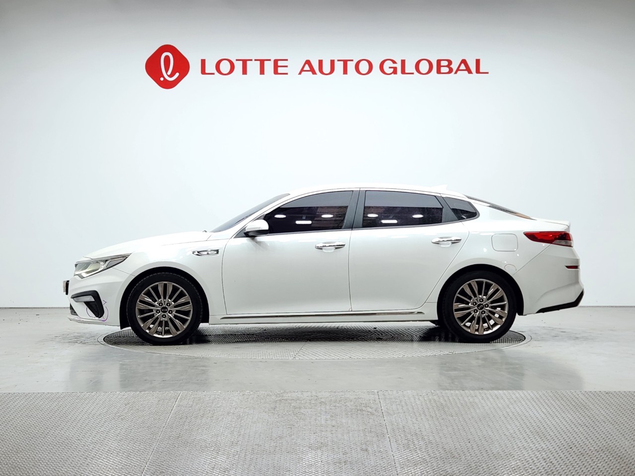 2020 KIA THE NEW K5 2.0 Luxury