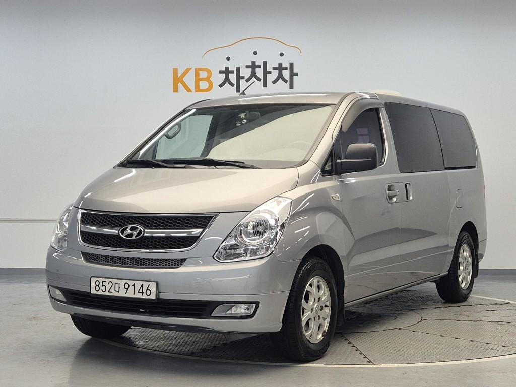 2013 HYUNDAI GRAND STAREX 