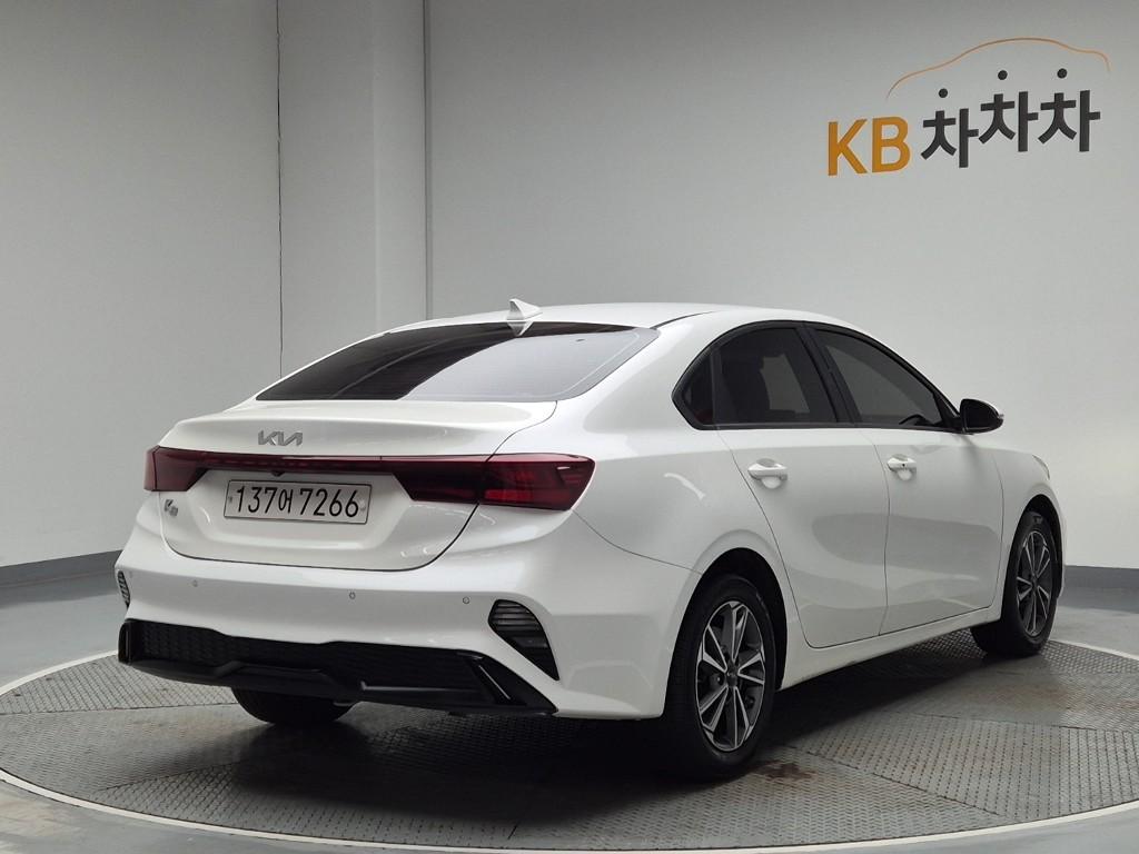 2022 KIA THE NEW K3 