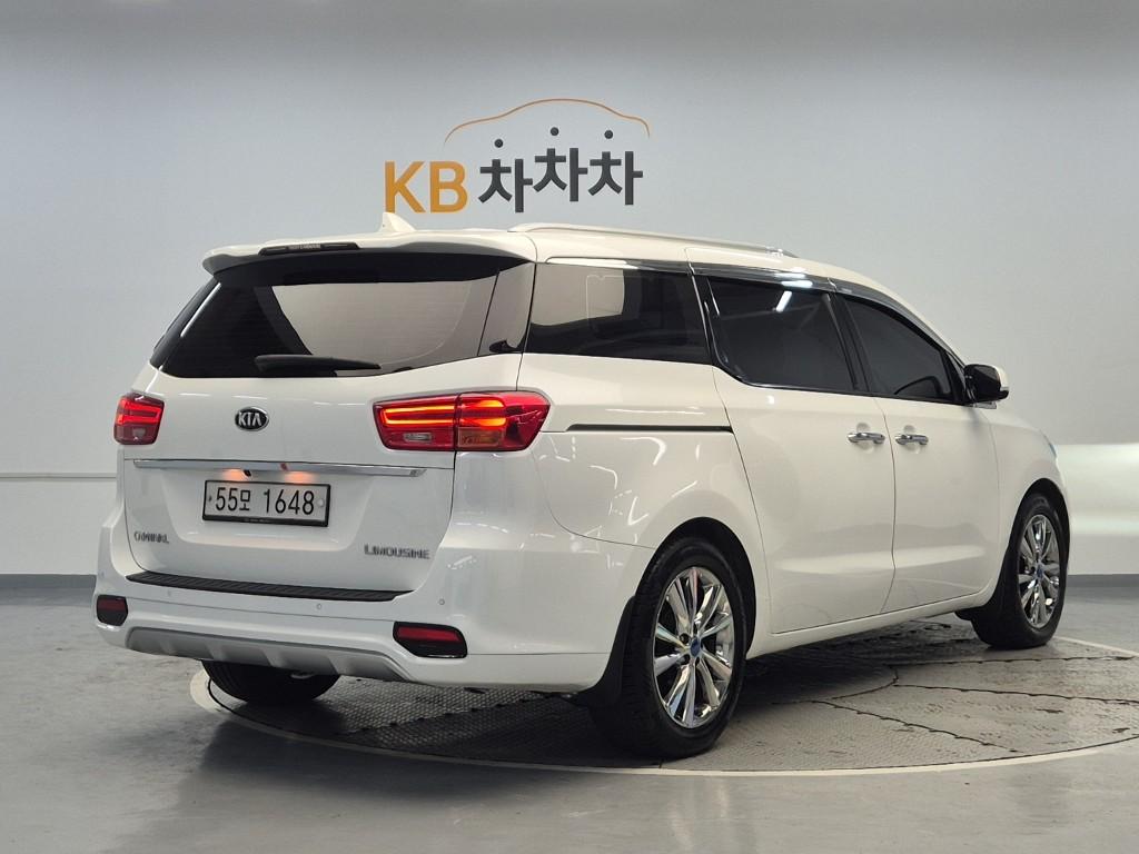 2019 KIA THE NEW CARNIVAL 