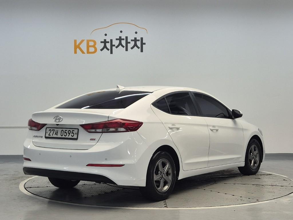 2016 HYUNDAI AVANTE AD 