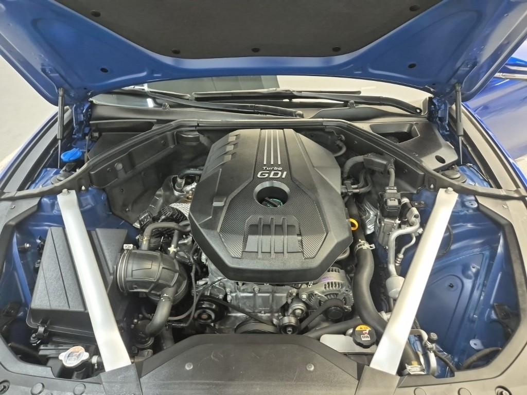 2021 GENESIS THE NEW G70 