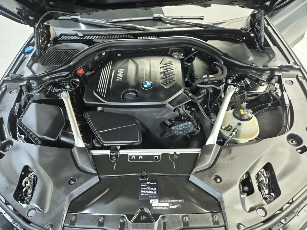 2018 BMW 5 SERIES (7Gen) 