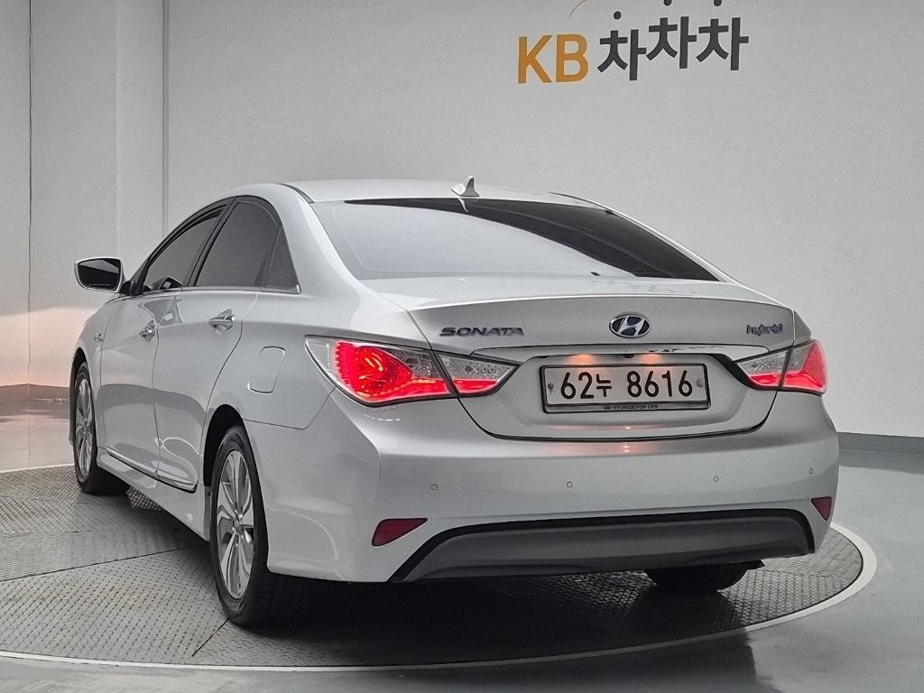 2014 HYUNDAI YF SONATA HYBRID 