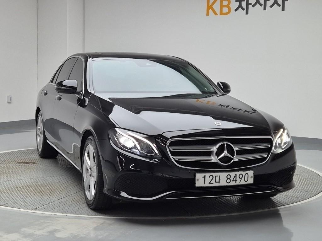 2017 BENZ E CLASS (5Gen) 