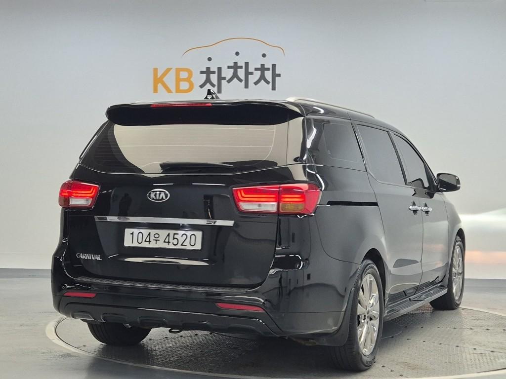 2016 KIA ALL NEW CARNIVAL 