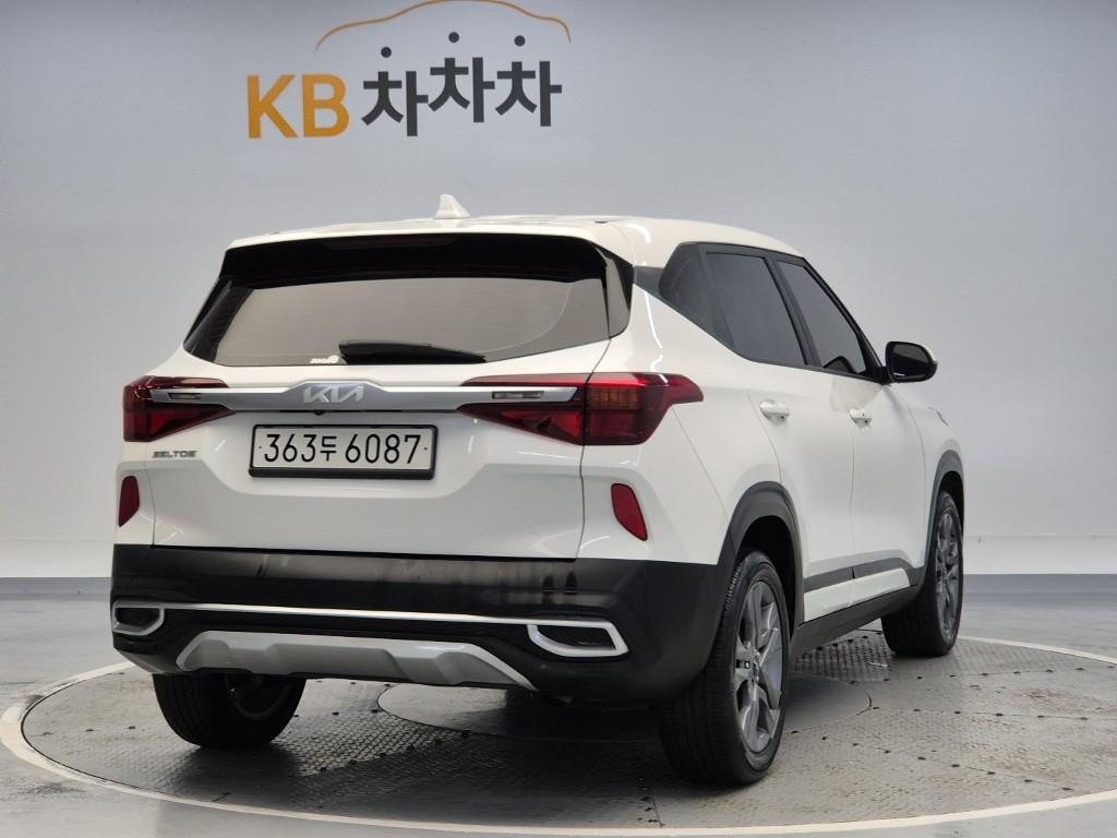 2022 KIA SELTOS 